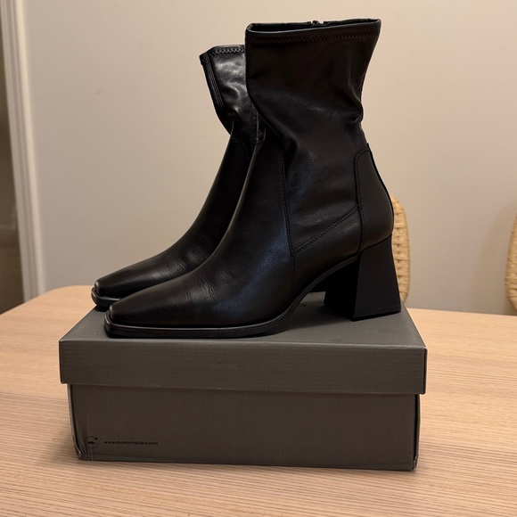 NEW VAGABOND Hedda Ankle Boots - Picture 2 of 3